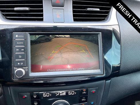 Used 2019 Nissan Sentra SV w/ Special Edition Package FWD image 10