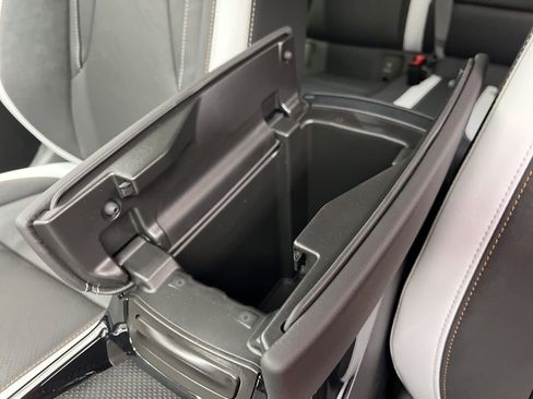 New 2026 Buick Envision Sport Touring image 19