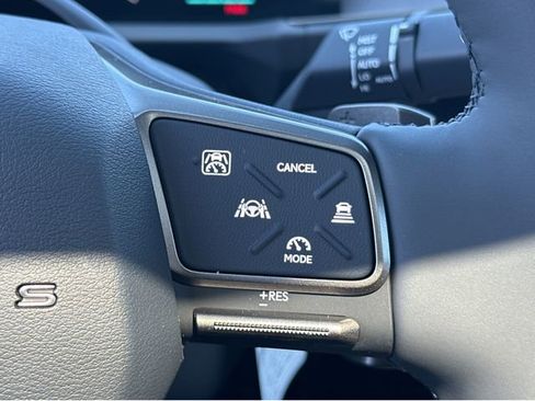 New 2026 Lexus ES 350e FWD image 35