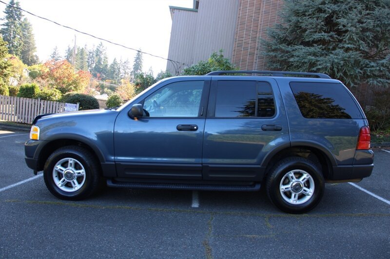 Used 2003 Ford Explorer XLT AWD/4WD image 13