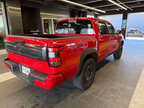 Used 2026 Nissan Frontier PRO-4X AWD/4WD image 12
