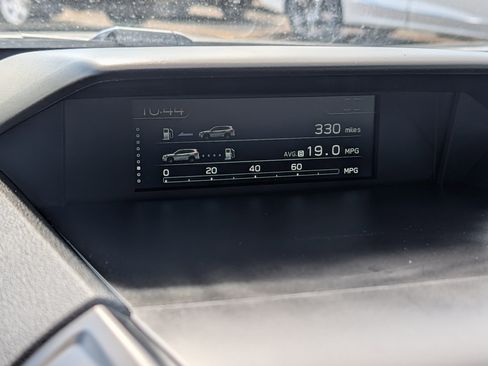 Used 2023 Subaru Forester Limited w/ Popular Package #3 image 32