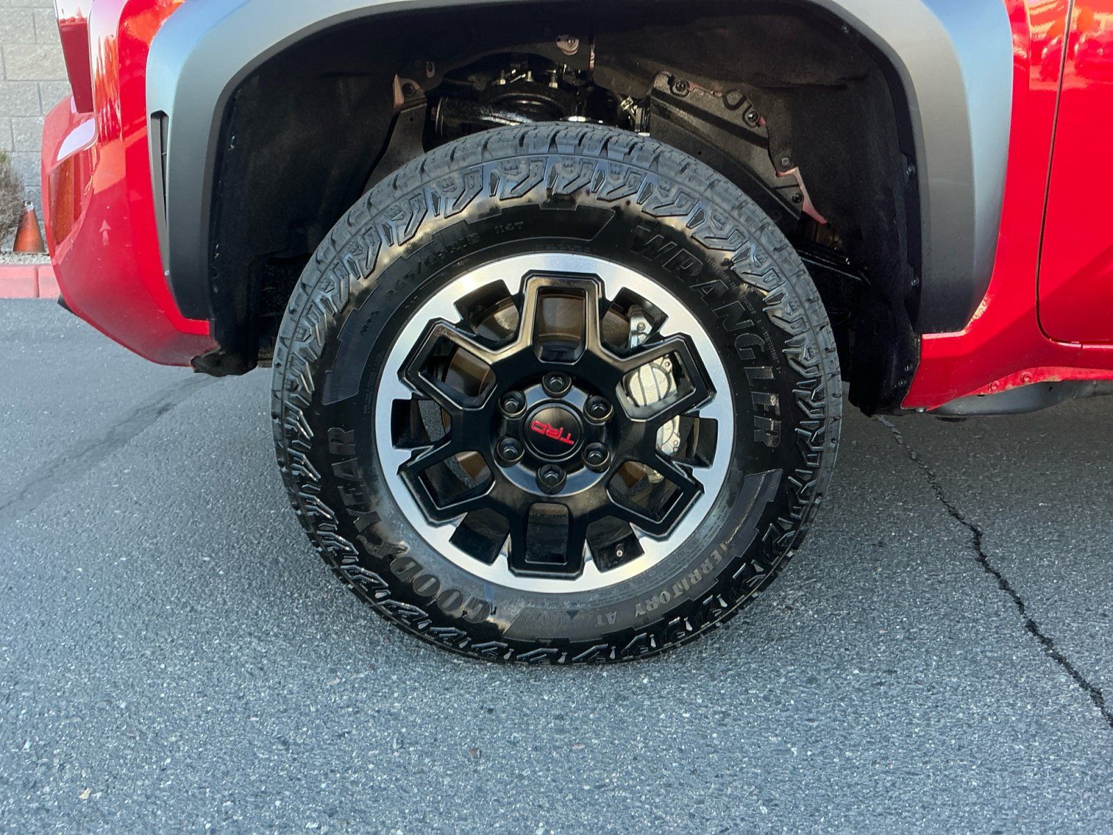 Certified 2026 Toyota Tacoma TRD Off-Road w/ TRD Off Road Premium Package AWD/4WD image 25