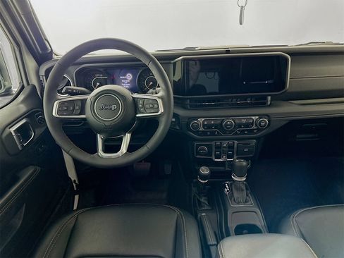 Used 2024 Jeep Wrangler Sahara w/ Safety Group image 22