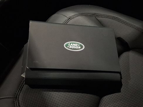 Certified 2025 Land Rover Defender 110 S image 26