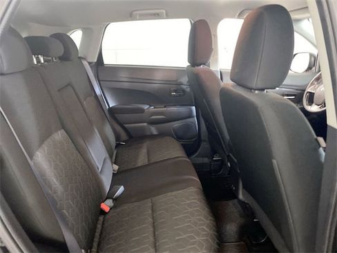 Used 2022 Mitsubishi Outlander Sport SE image 25