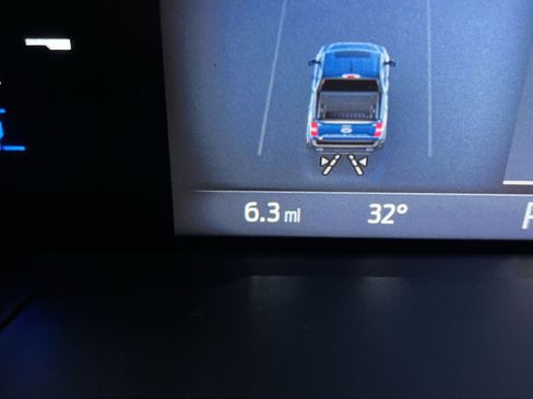 New 2025 Ford Maverick XLT w/ XLT Luxury Package image 17