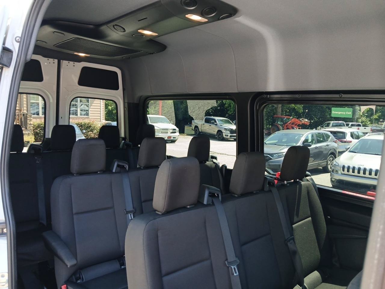 Used 2024 Mercedes-Benz Sprinter 2500 image 11