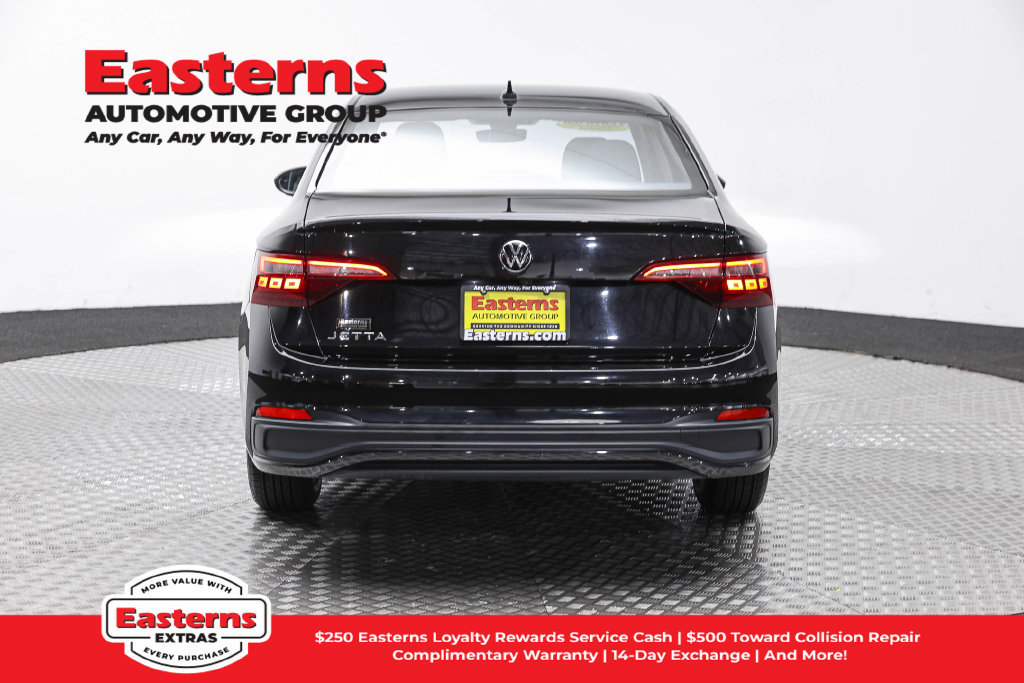 Used 2024 Volkswagen Jetta S FWD image 7