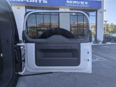 Used 2020 Land Rover Defender 110 HSE image 42