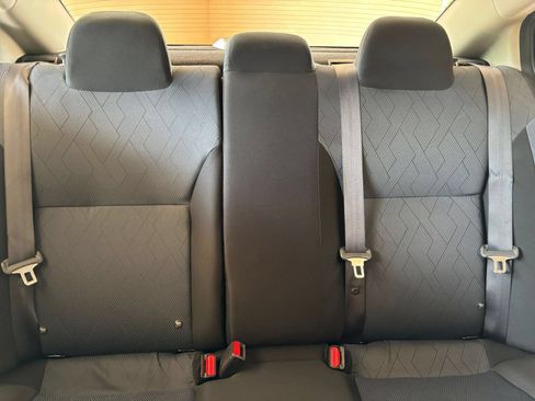 Used 2025 Nissan Versa SV FWD image 36