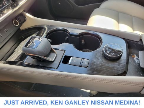Certified 2023 Nissan Rogue SL w/ SL Premium Package AWD/4WD image 11