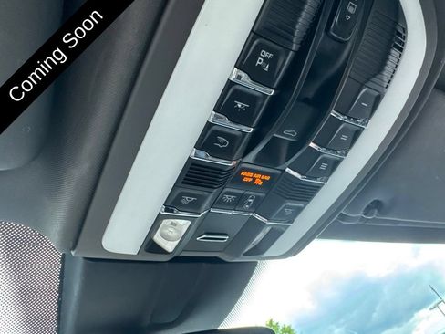 Used 2017 Porsche Cayenne Platinum Edition AWD/4WD image 49