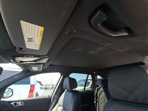 Used 2024 BMW X5 sDrive40i image 17