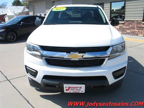 Used 2017 Chevrolet Colorado W/T w/ WT Convenience Package RWD image 34