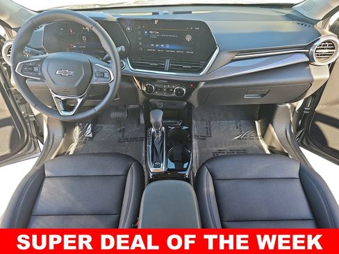 Used 2025 Chevrolet Trax ACTIV w/ Driver Confidence Package image 9