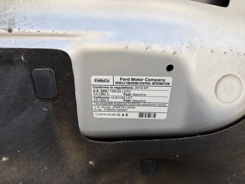 Used 2018 Ford Escape SE FWD image 12