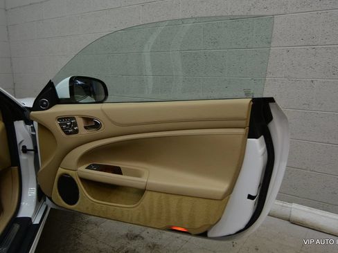 Used 2011 Jaguar XK Coupe RWD image 16