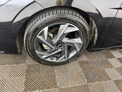 Used 2024 Hyundai Elantra Limited FWD image 26
