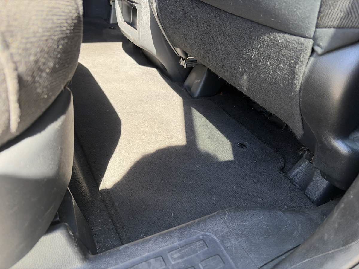 Used 2020 Honda Pilot LX image 6