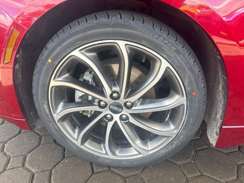 Used 2019 Lincoln MKZ Reserve w/ Reserve Plus Package FWD image 10