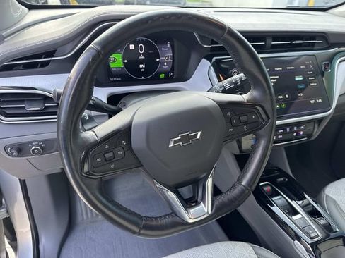 Used 2023 Chevrolet Bolt EUV Premier w/ Sun & Sound Package FWD image 22