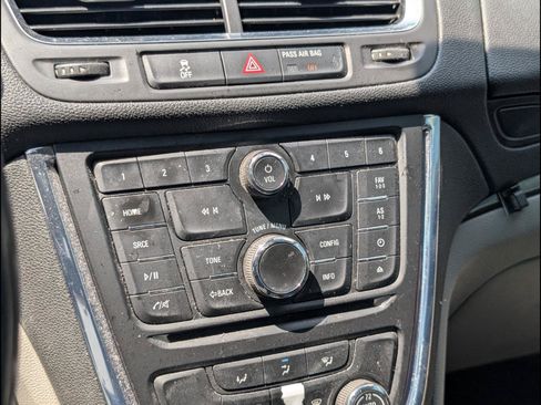 Used 2013 Buick Encore Convenience FWD image 14