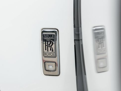Used 2022 Rolls-Royce Cullinan image 15