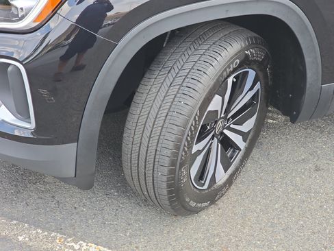 Used 2026 Volkswagen Atlas SE AWD/4WD image 34