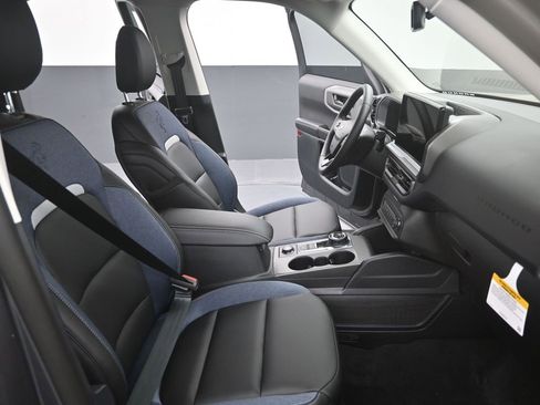 New 2025 Ford Bronco Sport Outer Banks image 27