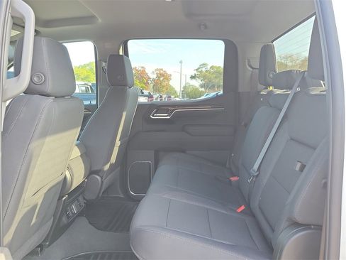 New 2026 GMC Sierra 1500 Elevation image 14