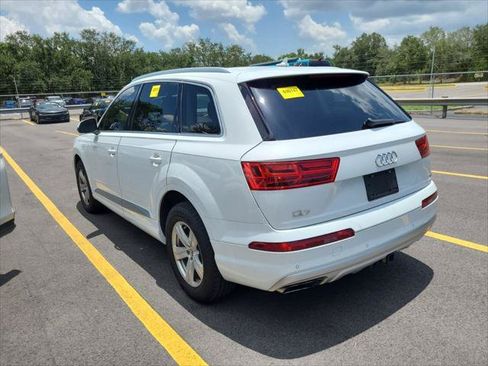 Used 2019 Audi Q7 2.0T Premium Plus w/ Premium Plus Package AWD/4WD image 8