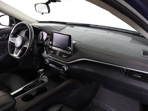 Used 2022 Nissan Altima 2.0 SR image 27