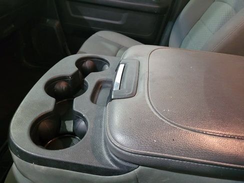 Used 2017 RAM 1500 ST w/ SXT Appearance Group image 27