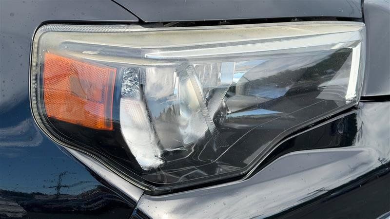 Used 2017 Toyota 4Runner Limited AWD/4WD image 10