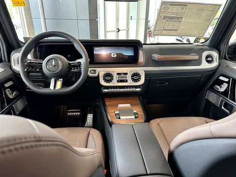 New 2026 Mercedes-Benz G 550 image 6