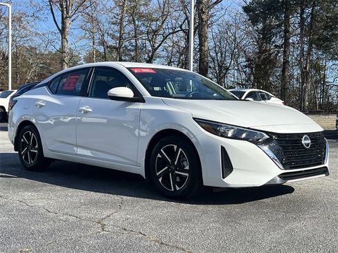 Certified 2025 Nissan Sentra SV image 2