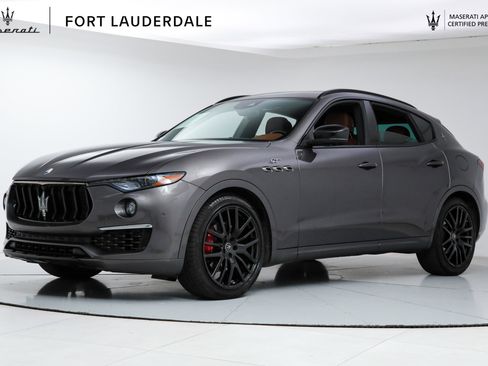 Certified 2022 Maserati Levante GT AWD/4WD image 1