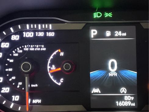 Used 2022 Hyundai Tucson SEL FWD image 11