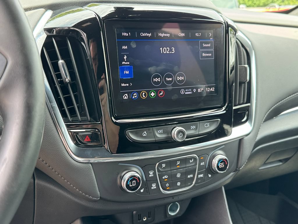 Used 2023 Chevrolet Traverse LT w/ Midnight/Sport Edition AWD/4WD image 30