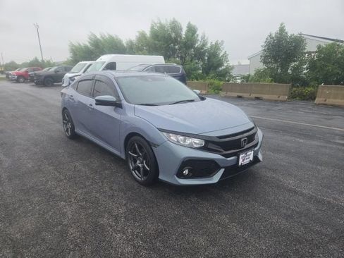 Used 2019 Honda Civic EX image 2