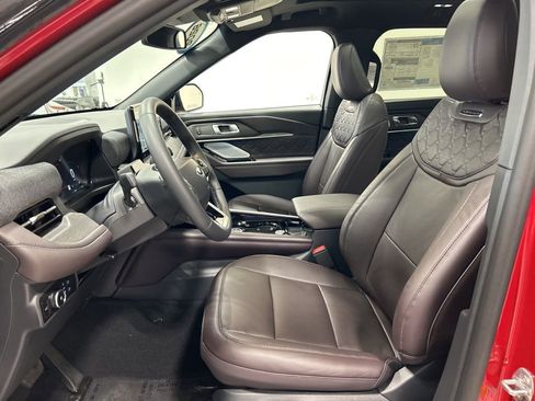 New 2026 Ford Explorer Platinum AWD/4WD image 10