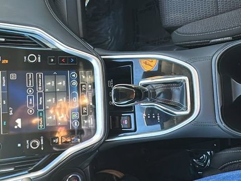 Certified 2024 Subaru Outback Premium image 30