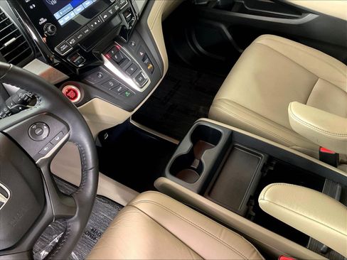 Used 2024 Honda Odyssey EX-L image 18