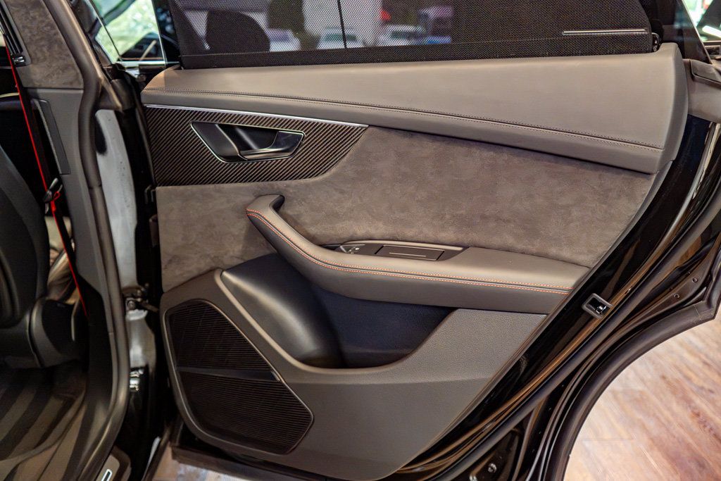 Used 2022 Audi RS Q8 AWD/4WD image 49