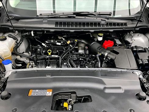 Certified 2023 Ford Edge SEL image 10