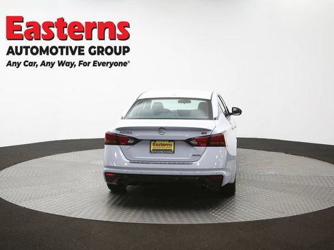 Used 2023 Nissan Altima 2.0 SR FWD image 39