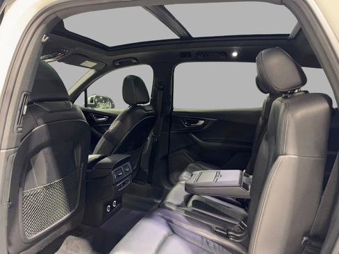 Used 2019 Audi Q7 3.0T Premium w/ Convenience Package image 23