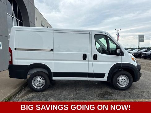 New 2026 RAM ProMaster 1500 w/ Convenience Group FWD image 11