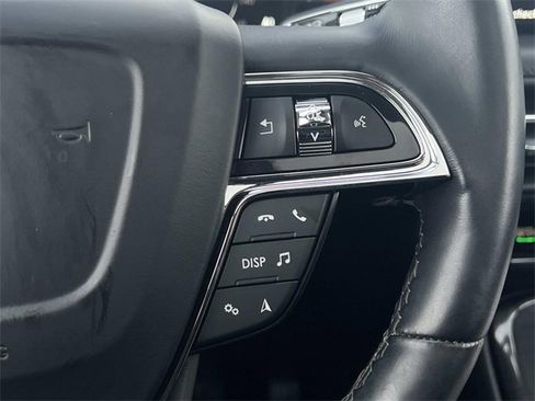 Used 2023 Lincoln Nautilus Reserve w/ Equipment Group 201A image 27